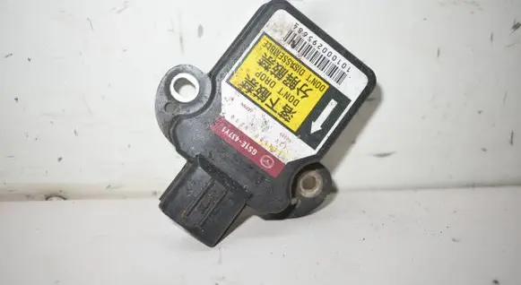 Mazda 6 ESP acceleration yaw rate sensor 1745005730 GS1E437Y1