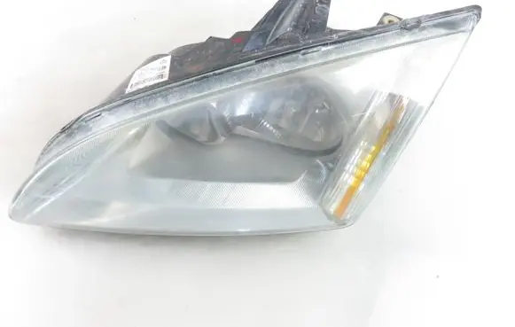 Ford Focus Headlight/headlamp 4M5113W030AD