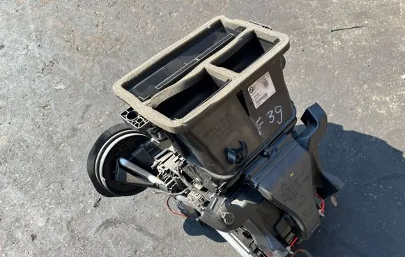 BMW X2 F39 Interior heater climate box assembly 9383118