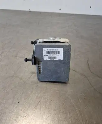 Mercedes-Benz GLC C253 ABS Pump A2059001049