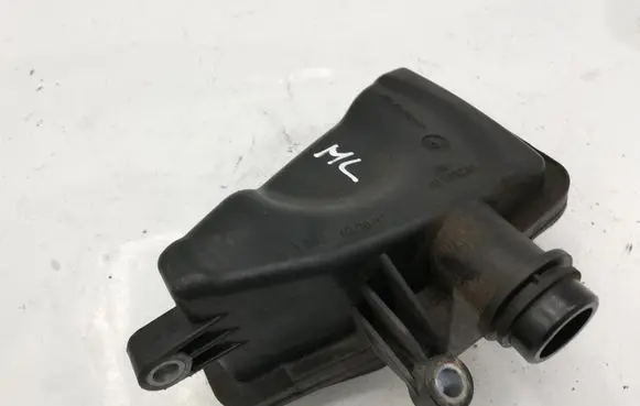Mercedes-Benz ML W164 Intake resonator A6421400087 4010323A