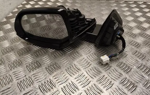 Hyundai Ioniq 5 Front door electric wing mirror E130410013
