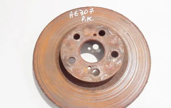 Toyota Avensis T250 Front brake disc ventiliuojamas