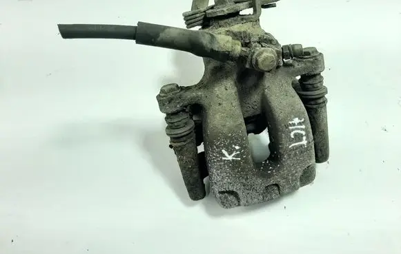 Seat Leon (5F) Rear brake caliper