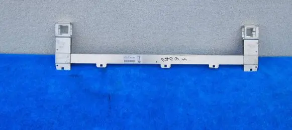 BMW X1 F48 F49 Radiator mount bracket 7342436