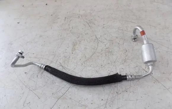 Nissan X-Trail T33 Air conditioning (A/C) pipe/hose