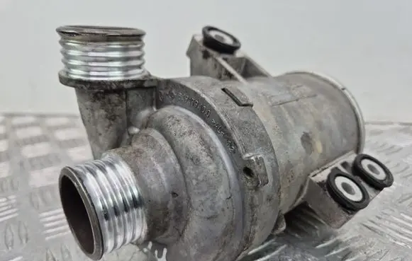 BMW X3 F25 Electric auxiliary coolant/water pump 7604027 17669711
