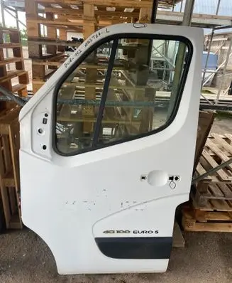 Renault Master III Front door