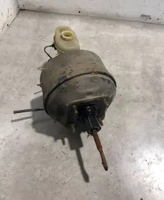 Jeep Wrangler Brake booster 52009135