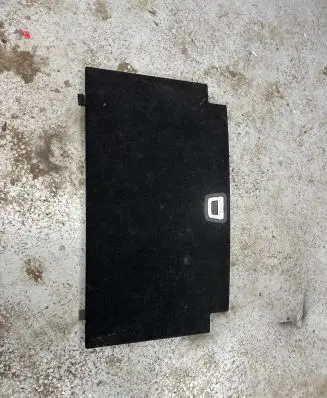 Mercedes-Benz C W204 Trunk/boot floor carpet liner A2046800002 11812484E 013353311