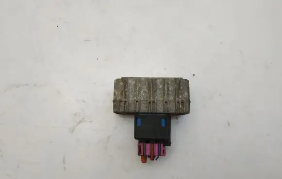 Opel Insignia A Glow plug pre-heat relay GM55353011 51299014B