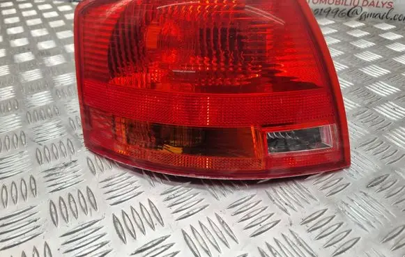 Audi A4 S4 B7 8E 8H Rear/tail lights 8E9945095E