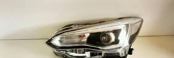 Subaru XV II Headlight/headlamp 84002FL672