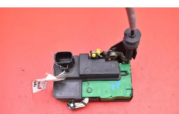 Volvo XC90 Front door lock