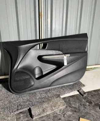 Honda Insight Sliding door card 