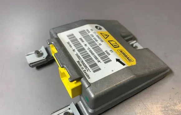 BMW 5 E60 E61 Airbag control unit/module 6945155 220434610 04B027MA0857C