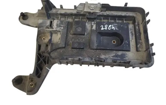Skoda Octavia Mk2 (1Z) Battery tray 1K0915333