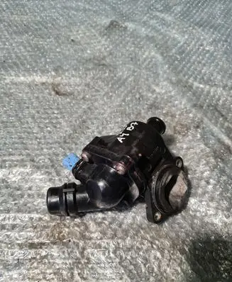 Audi A4 S4 B7 8E 8H Thermostat housing TH1209440290