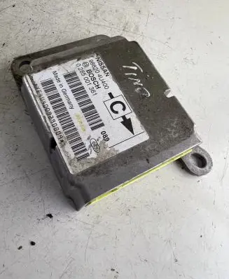 Nissan Almera Tino Airbag control unit/module 988204U400 0285001361