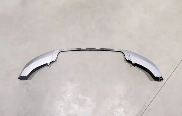 Audi Q3 8U Front bumper lip 8U0807061P 8U0807061Q