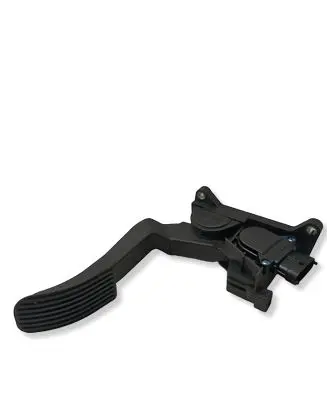 Mercedes-Benz Vito Viano W639 Accelerator throttle pedal A6393000604 0281002561 483505376