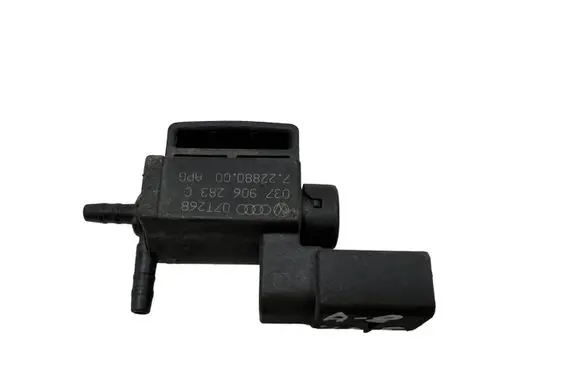 Audi A8 S8 D3 4E Turbo solenoid valve 037906283C 07T268 72288000