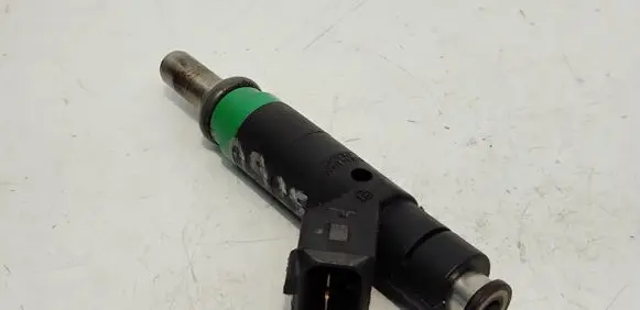 BMW 6 E63 E64 Fuel injector 7525721 4077B01680