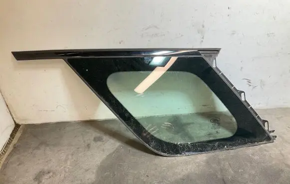 Land Rover Discovery Sport Rear side window DOT747M540AS2 43R000055 TRANSN7076MW