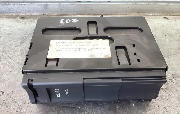 Peugeot 607 CD/DVD changer 9636561780
