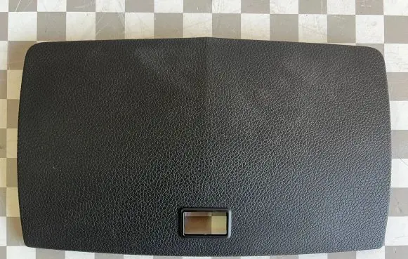 Mercedes-Benz C W204 Dashboard A2046803287 0102