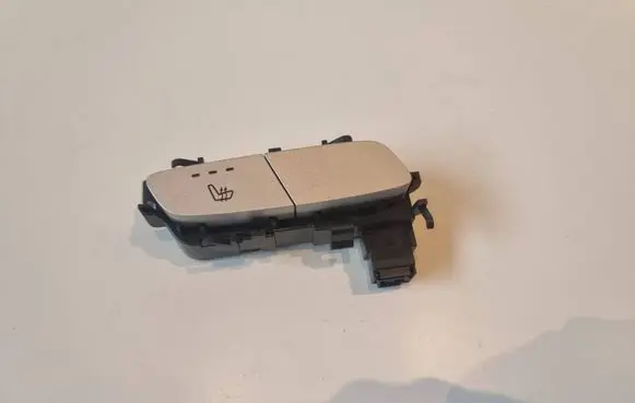 Mercedes-Benz GLC X253 C253 Seat heating switch A2139057302 HW132000 13790626