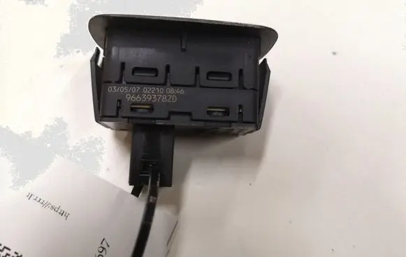 Citroen C4 Grand Picasso Electric window control switch 96639378ZD