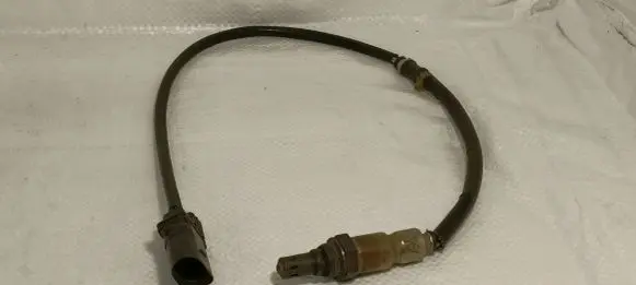 Skoda Yeti (5L) Lambda probe sensor 03F906262