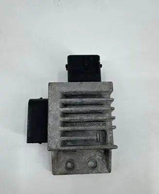 Renault Master III Glow plug pre-heat relay 271203982R