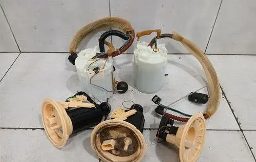 Ferrari FF In-tank fuel pump