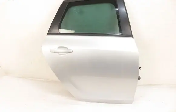 Opel Astra J Rear door 