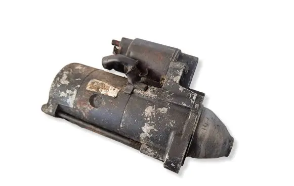 Mitsubishi L200 Starter motor MD315547