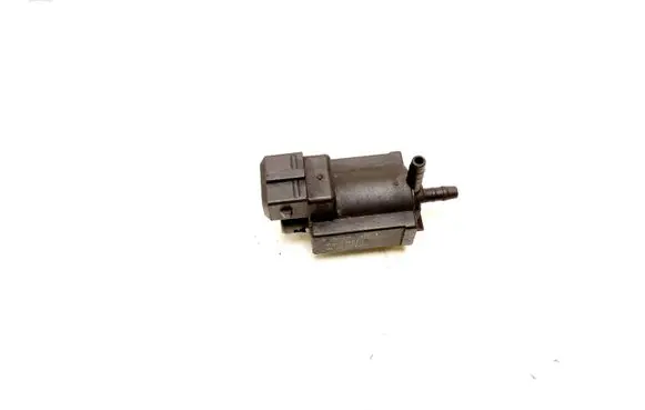 Volvo XC90 Turbo solenoid valve 30611668
