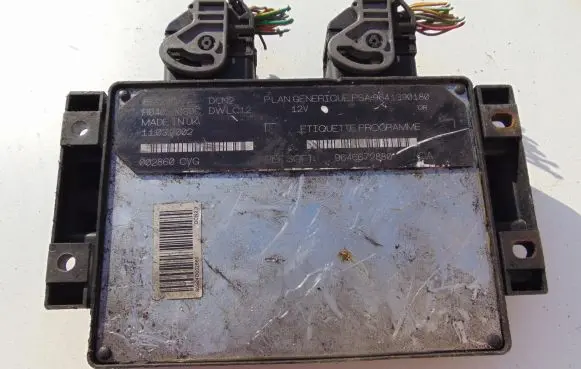 Peugeot Partner Engine control unit/module 9641390180 9646672880