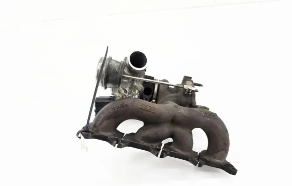 Volkswagen PASSAT B6 Turbo 03C145701S