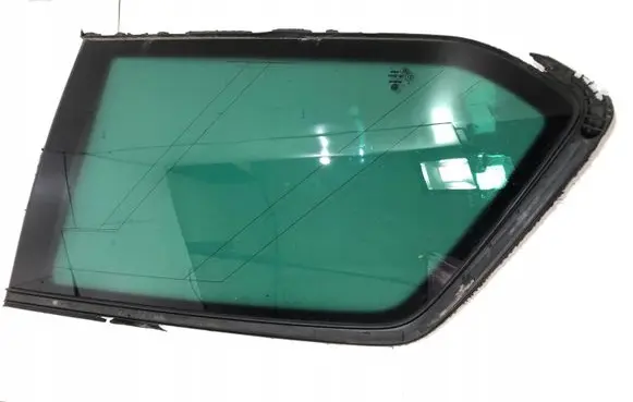 Volkswagen PASSAT B8 Rear side window 3G9845298CH |0000000000000