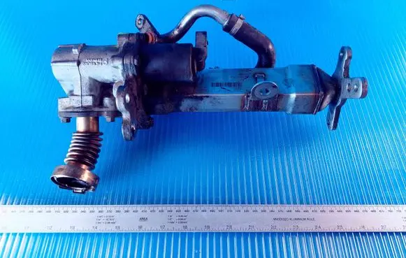 Volvo XC90 EGR valve 30637142 47352 260602A