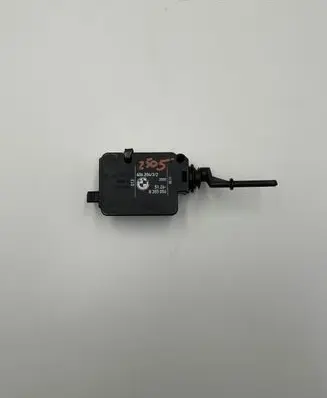 BMW X5 E53 Central locking motor 8355056 5126 40620432