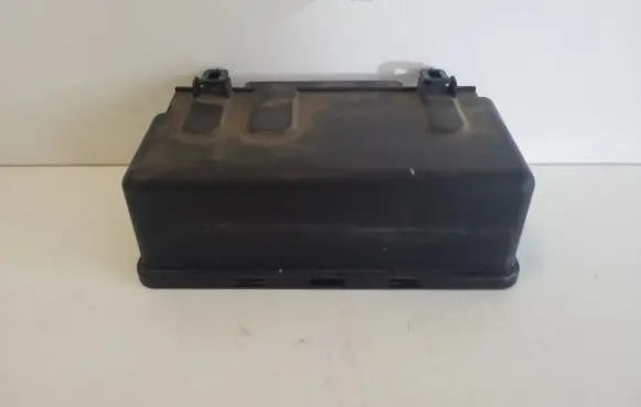 Volvo V40 Cross country Fuse box cover 306591772