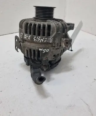 Toyota Avensis T250 Generator/alternator 0986046120