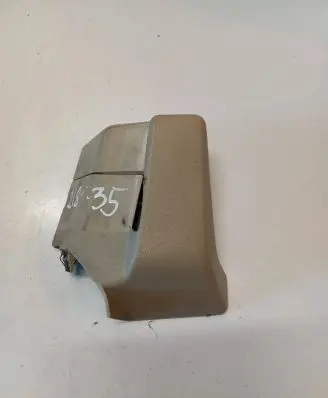 Volvo V70 Seat belt trim ETRBA