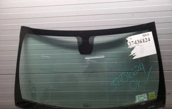Dodge Durango III Front windscreen/windshield window 68207026AC