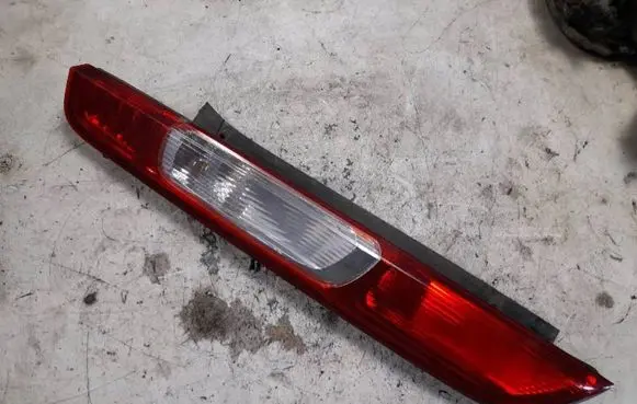 Ford Focus Rear/tail lights 4M5113A603AA 4M5113A603AB