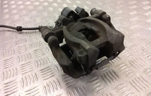 BMW X1 F48 F49 Rear brake caliper 6854439