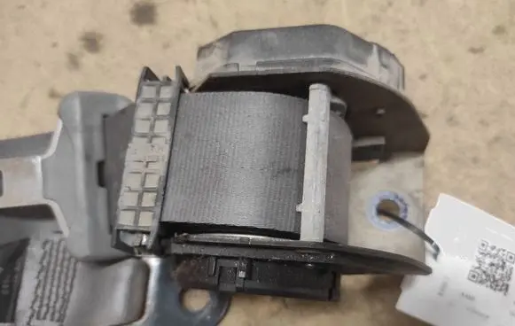 Citroen C5 Rear seatbelt 33005204 96325577ZH